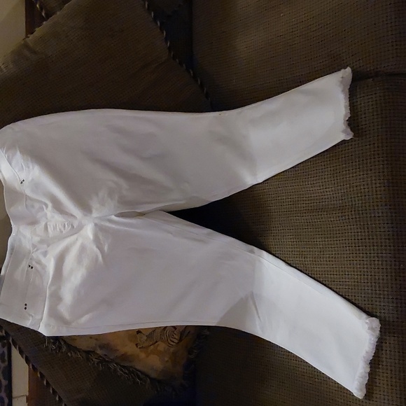 Summer or Spring White Ultra Denim 360/ 4Way Stretch Pants - Picture 3 of 9